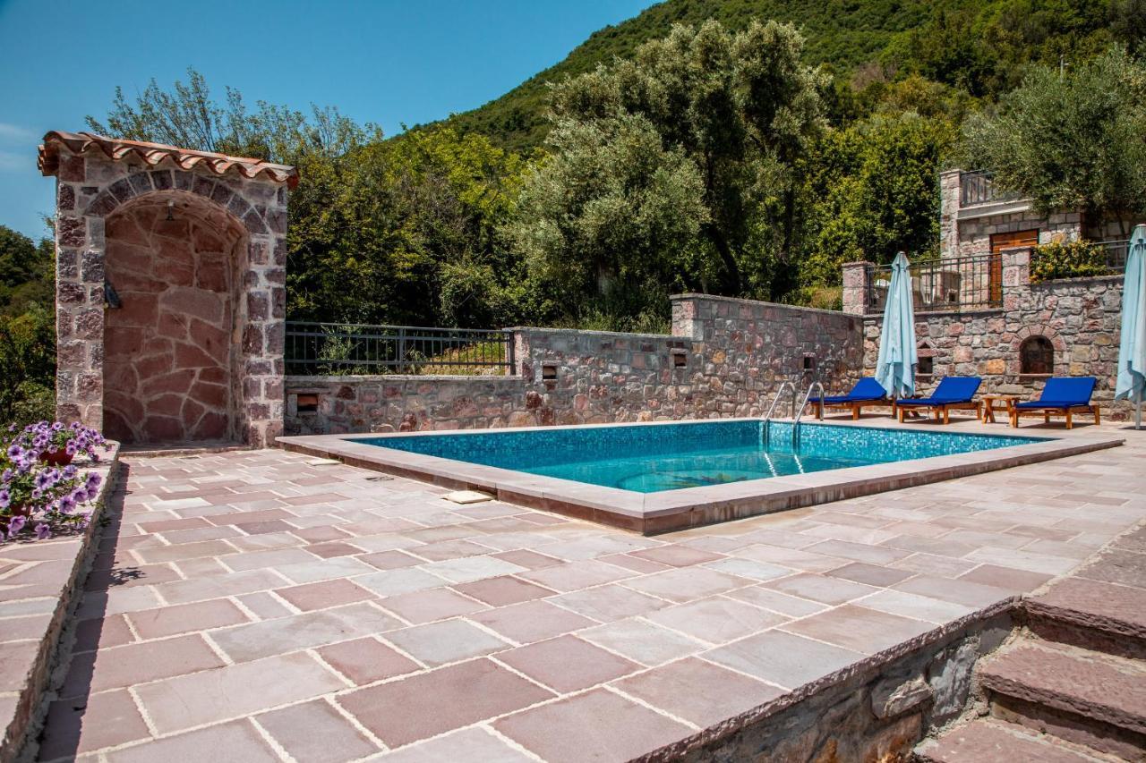 Old Stone House Villas Tivat Room photo